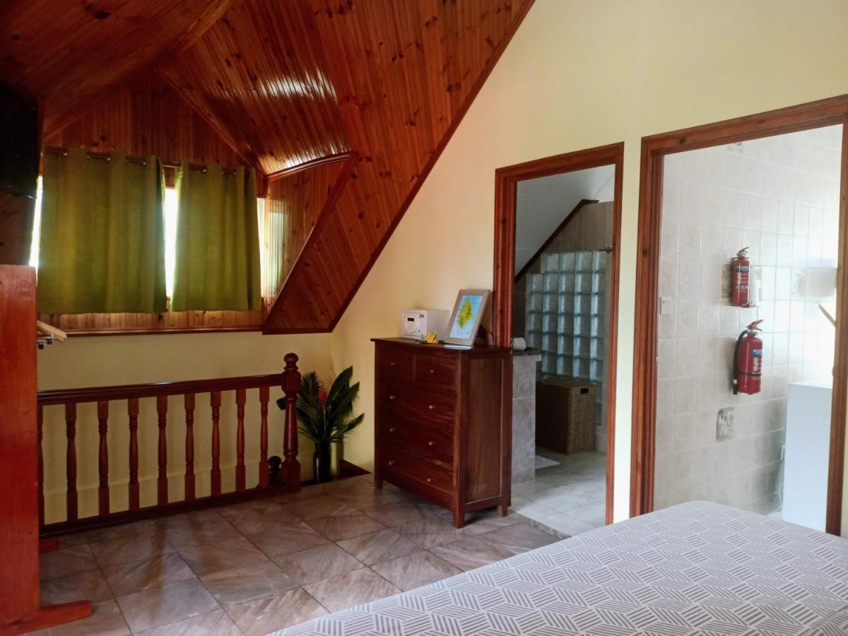 Badamier Self-Catering Leilighet La Digue Eksteriør bilde