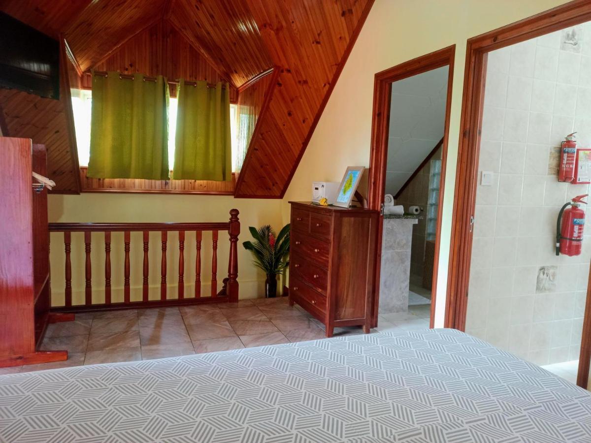 Badamier Self-Catering Leilighet La Digue Eksteriør bilde